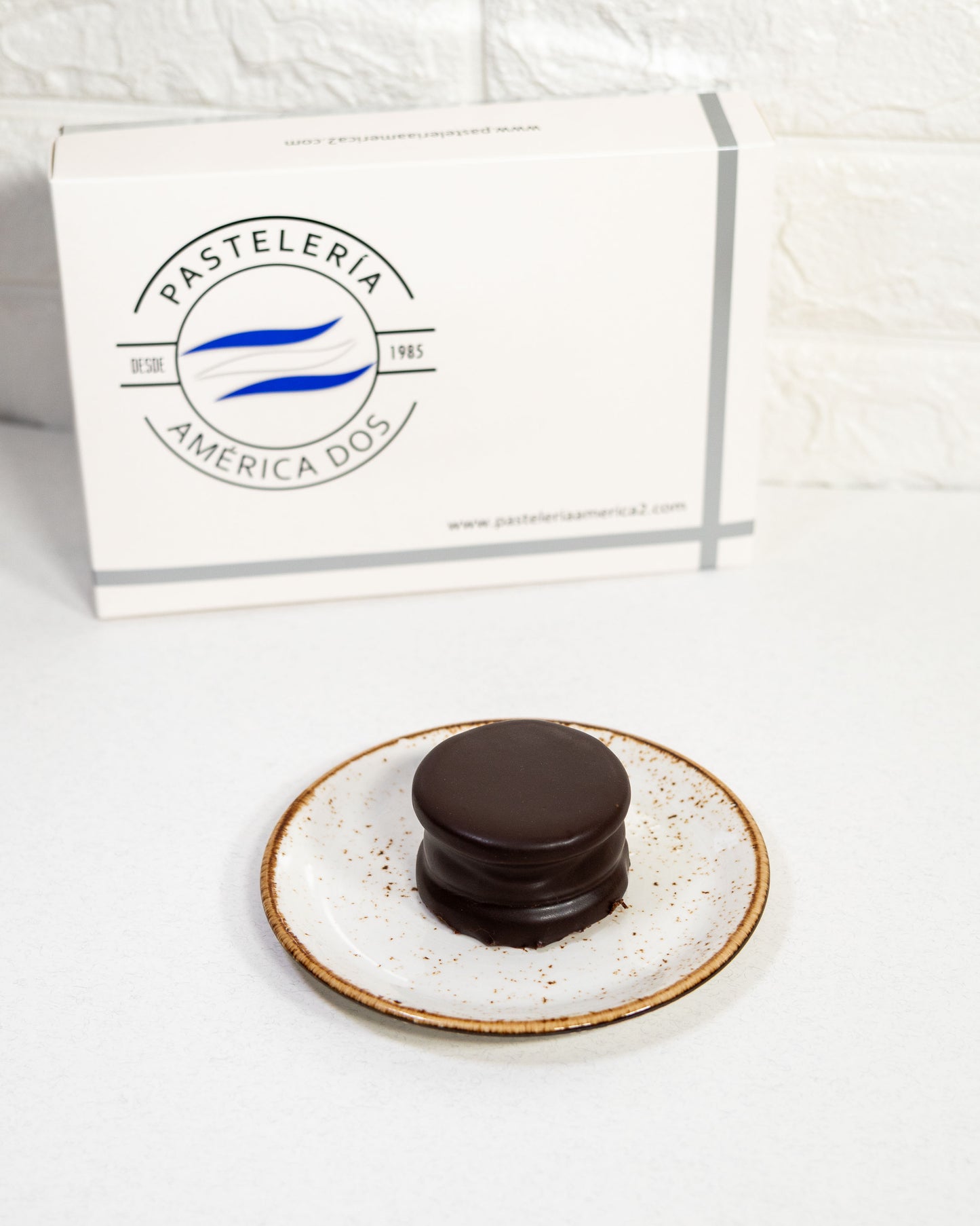 Alfajor de dulce de leche y chocolate negro (individual)